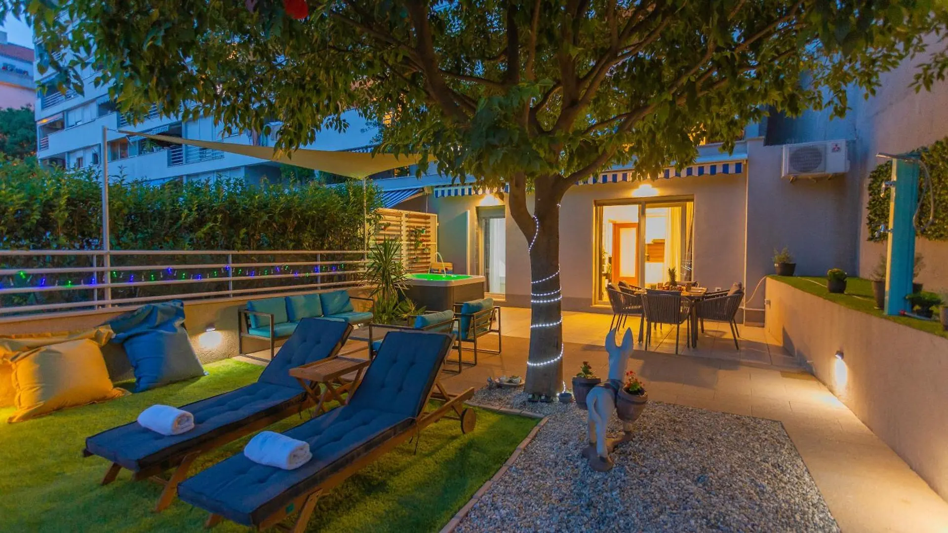 New Delux Green Garden Apartment With Hotube **** Split 0*,  Croatia